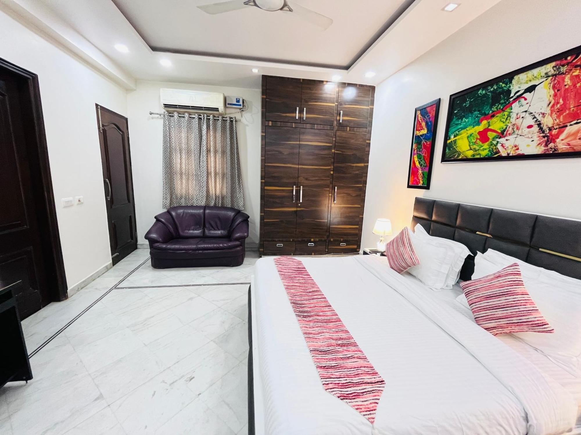 South Inn - Green Park Near Hauz Khas South Delhi Нью-Дели Экстерьер фото