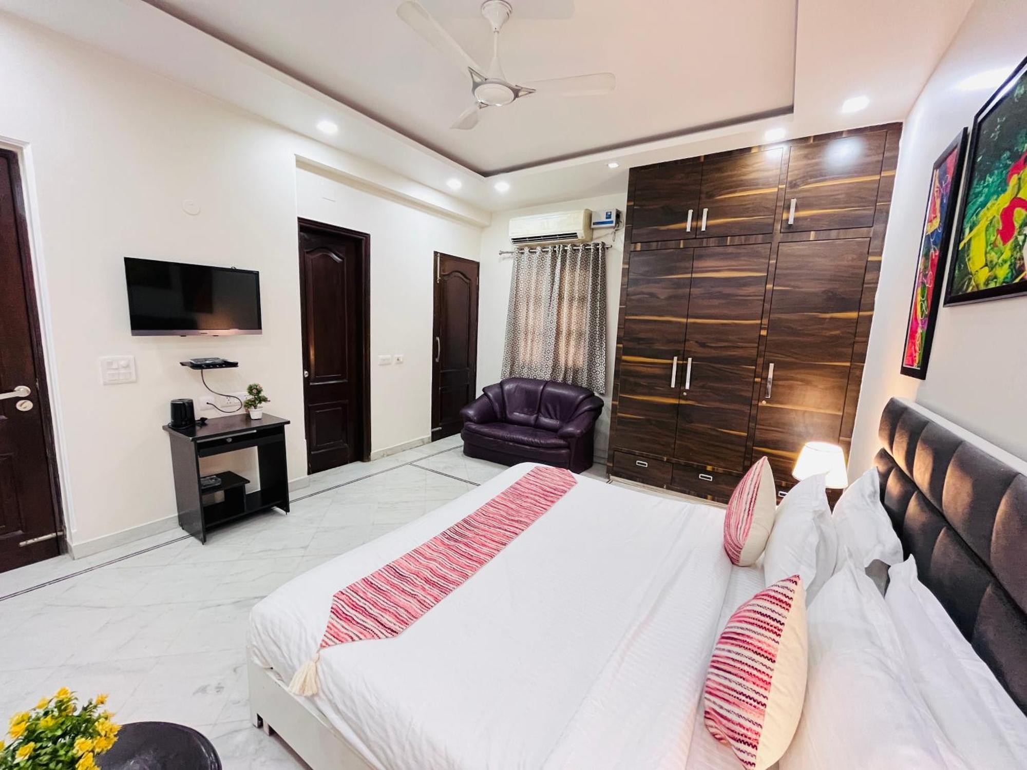 South Inn - Green Park Near Hauz Khas South Delhi Нью-Дели Экстерьер фото