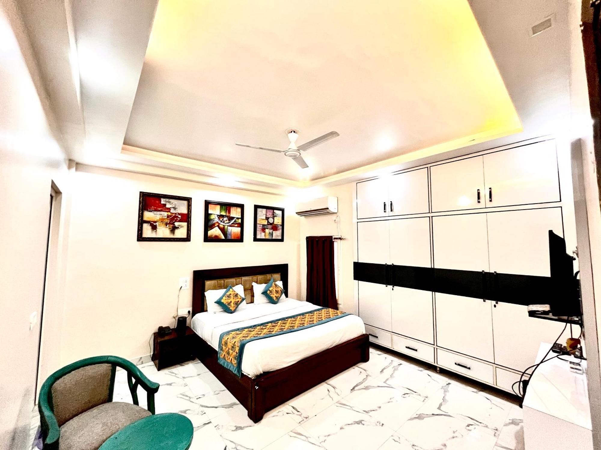 South Inn - Green Park Near Hauz Khas South Delhi Нью-Дели Экстерьер фото
