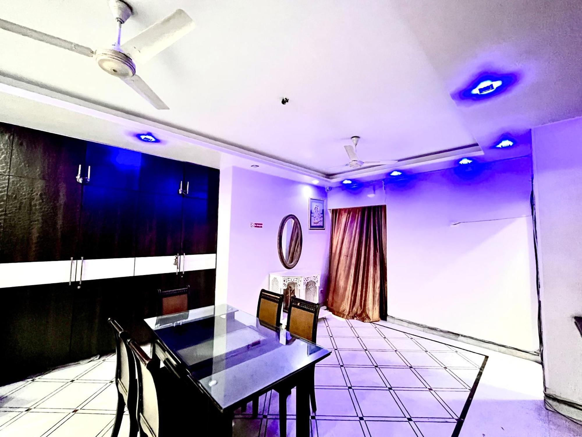 South Inn - Green Park Near Hauz Khas South Delhi Нью-Дели Экстерьер фото