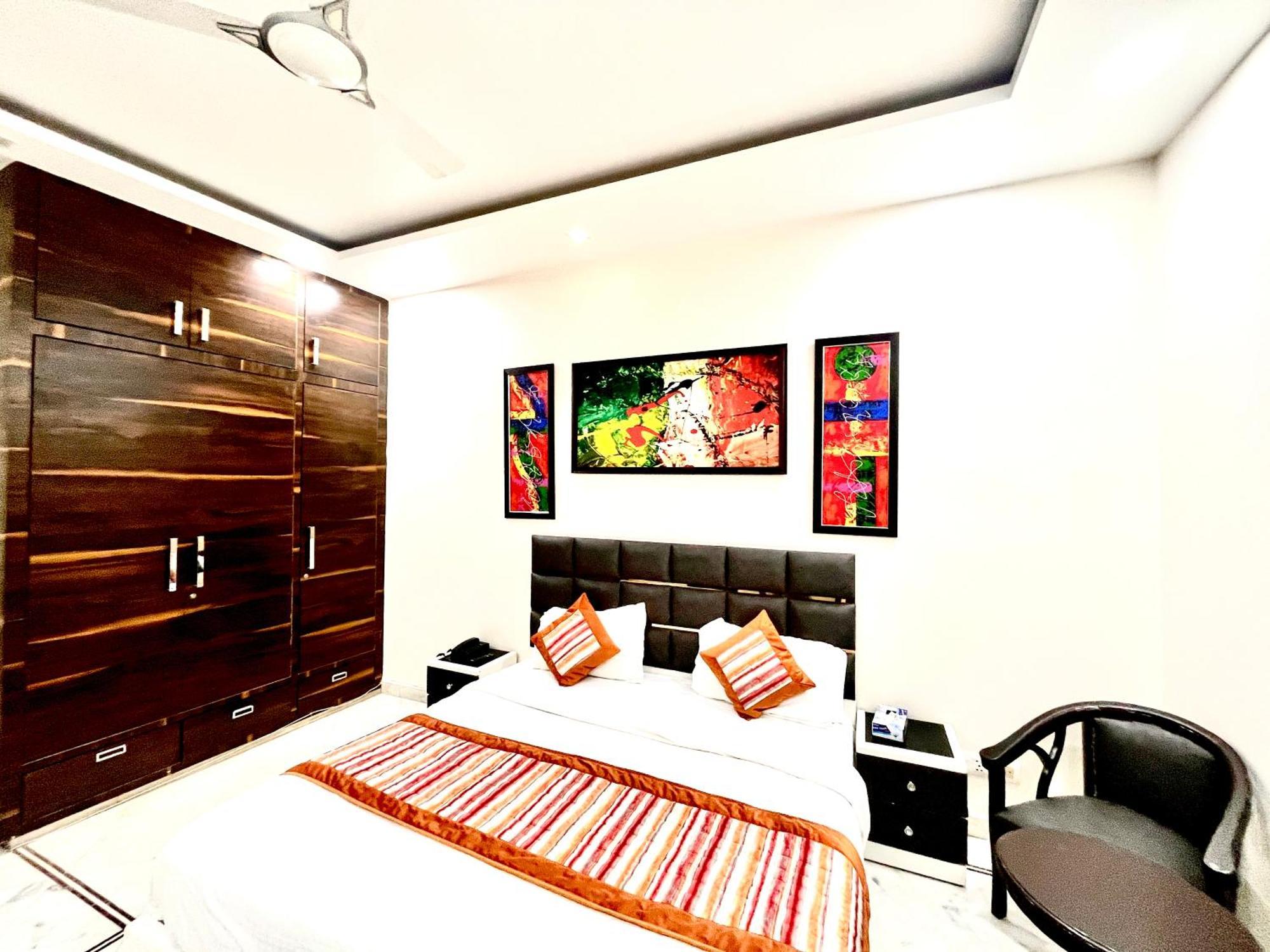South Inn - Green Park Near Hauz Khas South Delhi Нью-Дели Экстерьер фото