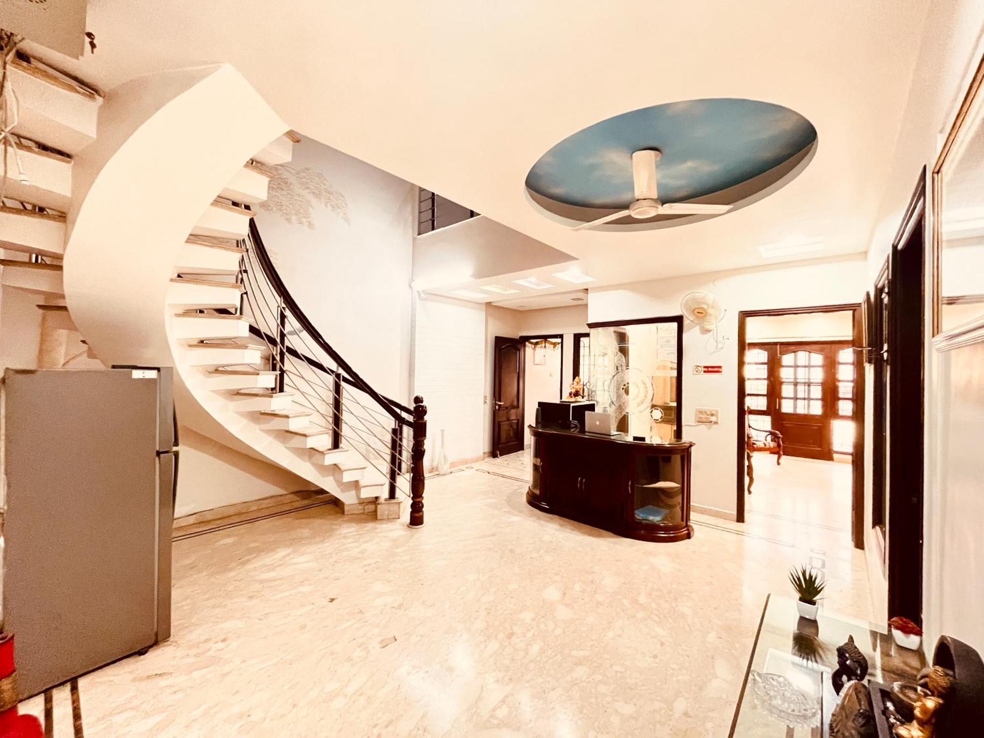 South Inn - Green Park Near Hauz Khas South Delhi Нью-Дели Экстерьер фото