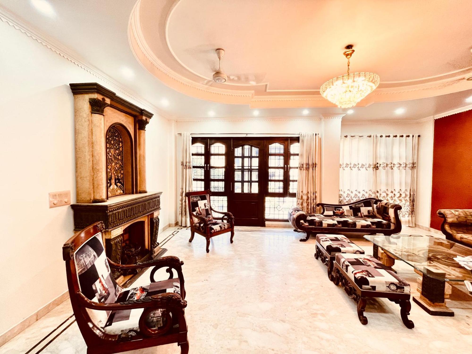 South Inn - Green Park Near Hauz Khas South Delhi Нью-Дели Экстерьер фото